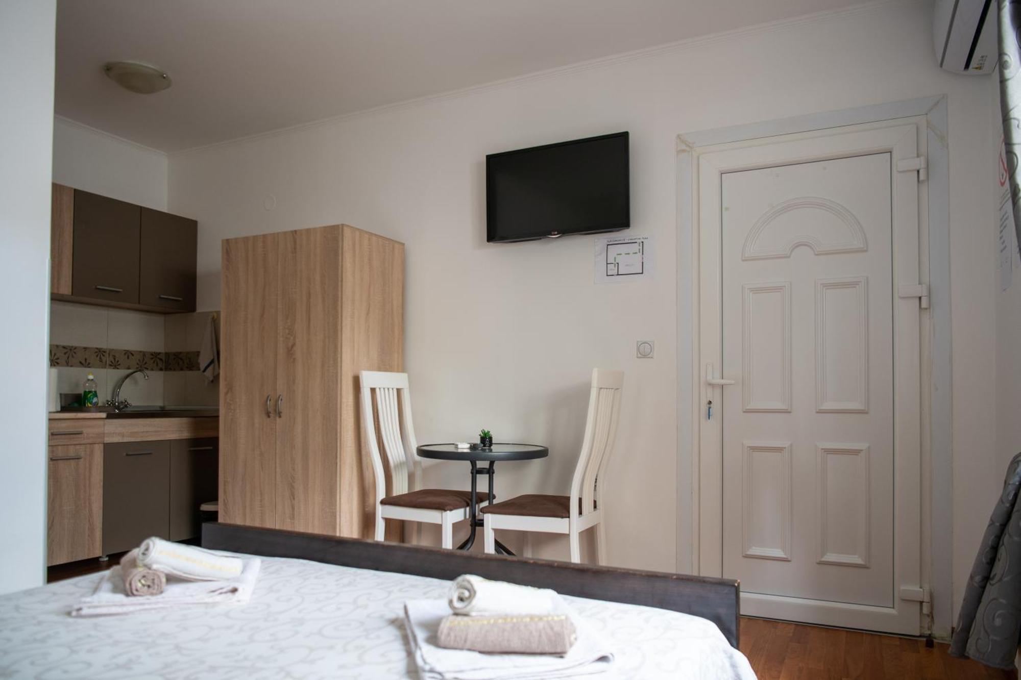 Guesthouse Kristina Palić Esterno foto